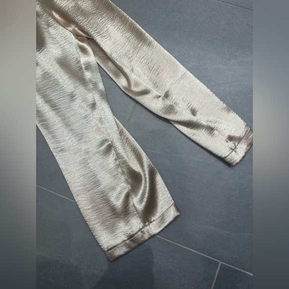 Lovers & Friends Britt jumpsuit in champagne - Picture 5 of 8